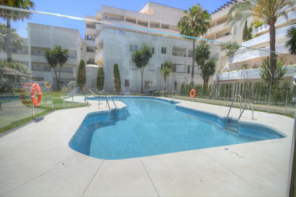 Apartamento Jardines de Andalucia Marbella Exterior foto